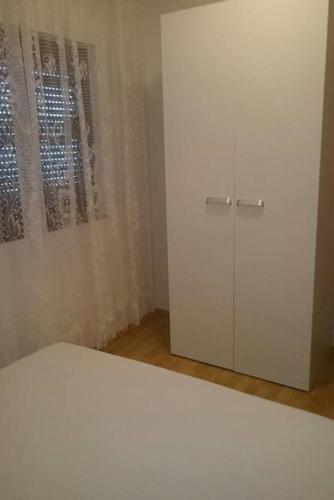Apartments With A Parking Space Sali (dugi Otok) - 16324