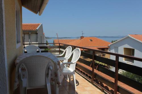 Apartments With A Parking Space Sali (dugi Otok) - 872
