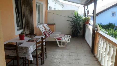 Apartments With A Parking Space Sali (dugi Otok) - 8153