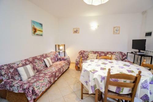 Apartment Cirila