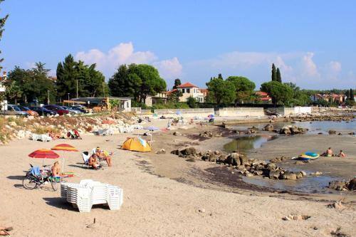 Apartment Zambratija 16297b