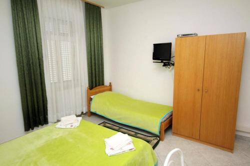 Apartments By The Sea Selce (Crikvenica) - 2364