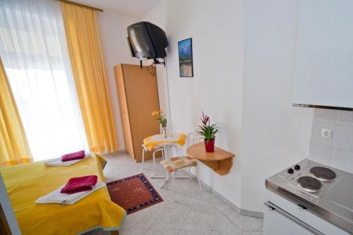 Apartamentos Studio Selce 2364c