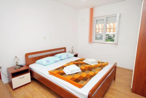 Apartments And Rooms With Parking Space Senj - 5569