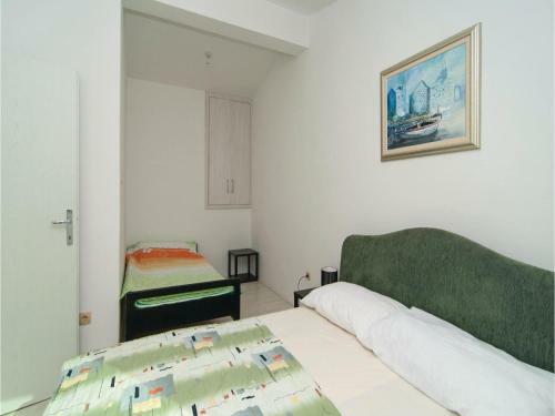Three-bedroom Holiday Home Sevid With Sea View 09