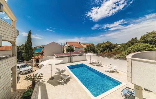 Three-bedroom Holiday Home Sevid With Sea View 09