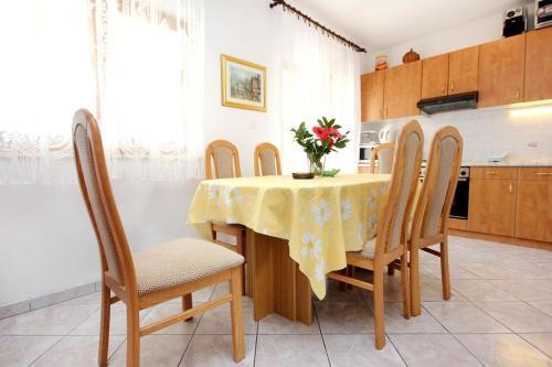 Apartments By The Sea Sevid (Trogir) - 9468