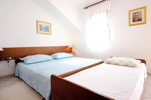 Apartments By The Sea Sevid (Trogir) - 9468