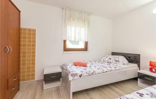 Four-bedroom Holiday Home In Sikovo