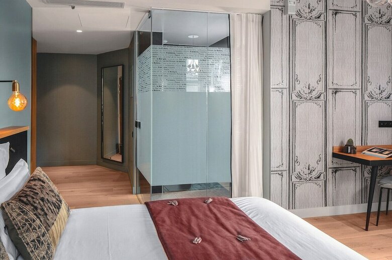Lyric Hotel Paris