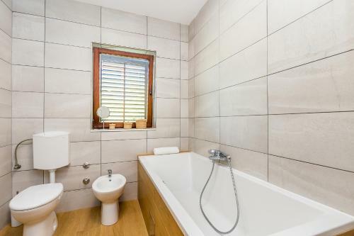 Apartment Mrakovcic - Skrpcici, Krk