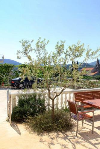 Apartment Slano 3183b