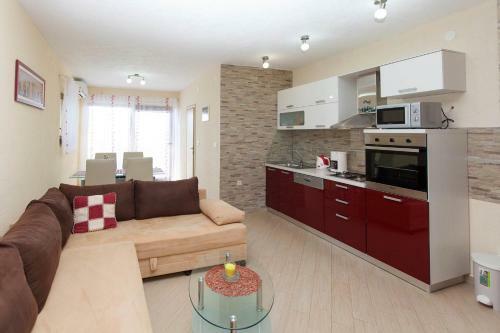Apartment In Jadranovo With Two-bedrooms 1