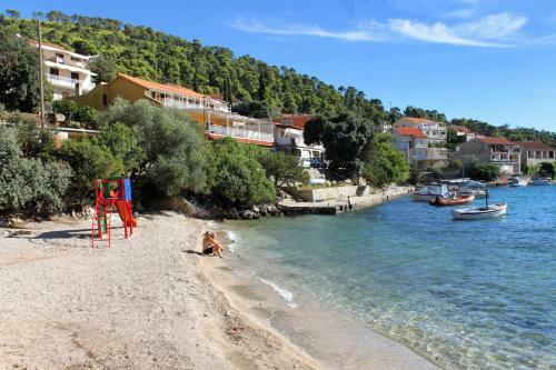 Apartments By The Sea Brna (korcula) - 9162