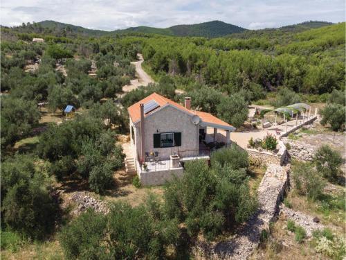 One-bedroom Holiday Home In Smokvica