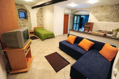Apartments With Wifi Split - 4266