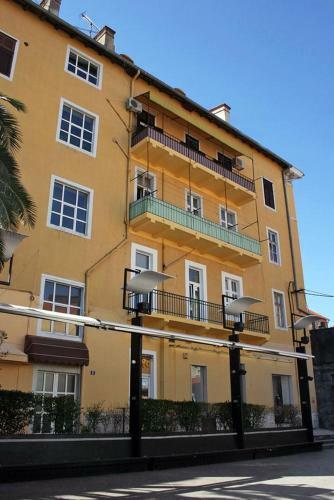 Apartments With Wifi Split - 4856