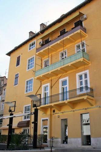 Apartments With Wifi Split - 4856
