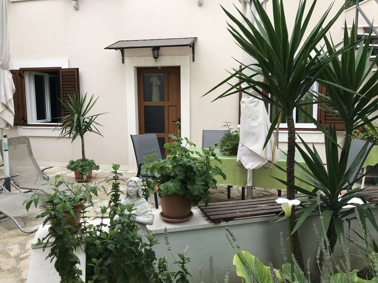 Hostal Guesthouse Kresic