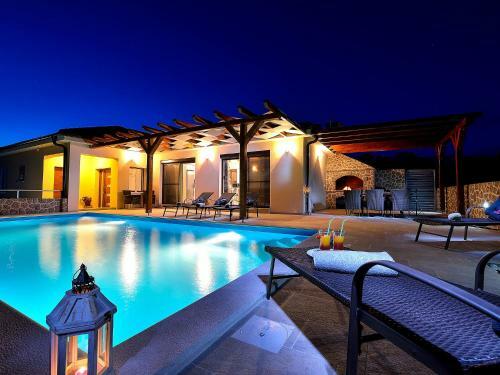 Villa Sunrise