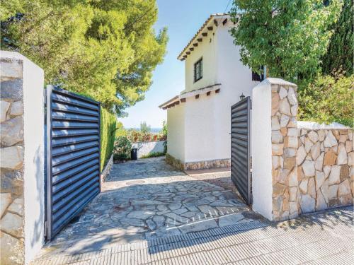 Four-bedroom Holiday Home In Coma-ruga, El Vendrell