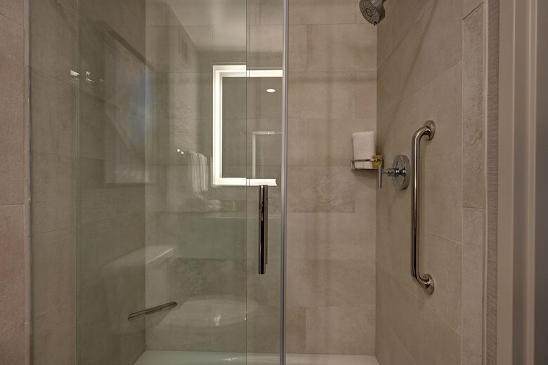 Hotel Doubletree By Hilton Denver International Airport