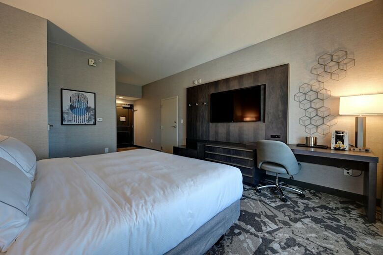 Hotel Doubletree By Hilton Denver International Airport