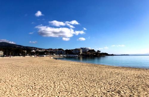 Apartamentos Las Palmeras
