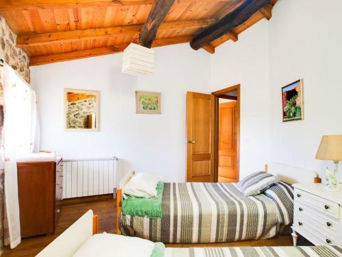 Cozy Farmhouse With Garden In Castrotane