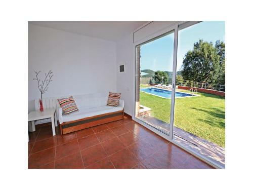 Holiday Home St Cebri� De Vallalta With A Fireplace 07