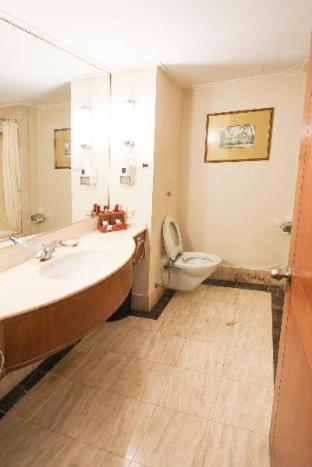 Hotel Redtop