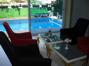 Lara Atalla Hotel