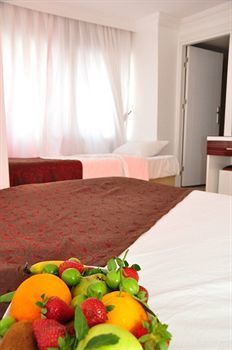 Lara Atalla Hotel