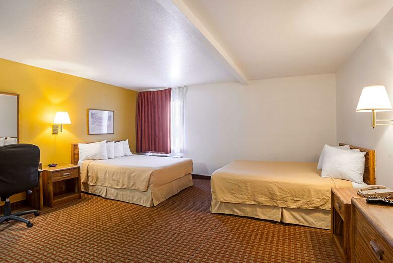 Hotel Quality Inn & Suites