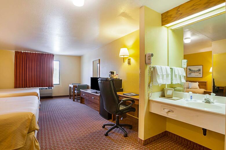 Hotel Quality Inn & Suites