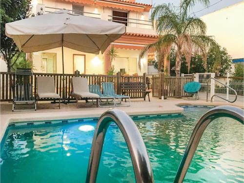 Six-bedroom Holiday Home In La Azohia