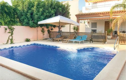 Six-bedroom Holiday Home In La Azohia