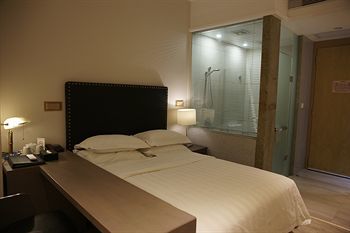 Timmy Hotel
