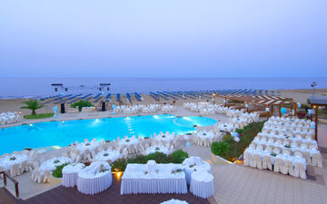 Hotel Pilot Beach Resort