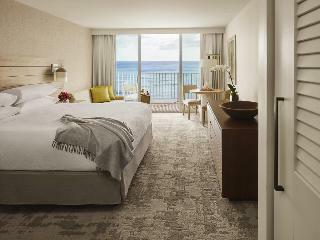 Pacific Beach Hotel