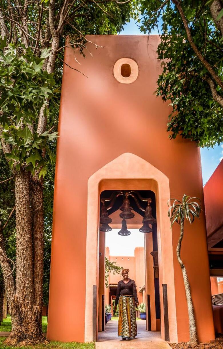 Hotel Avani Victoria Falls Resort