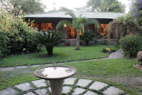 Hostal Cappuccinos Lodge