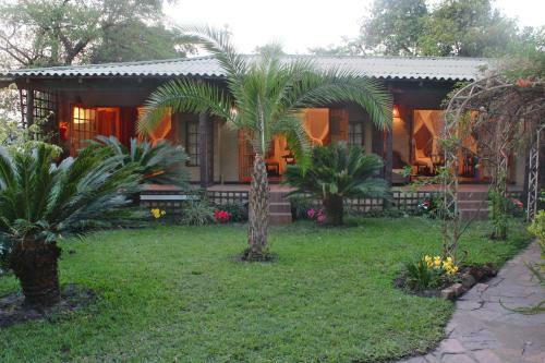 Hostal Cappuccinos Lodge