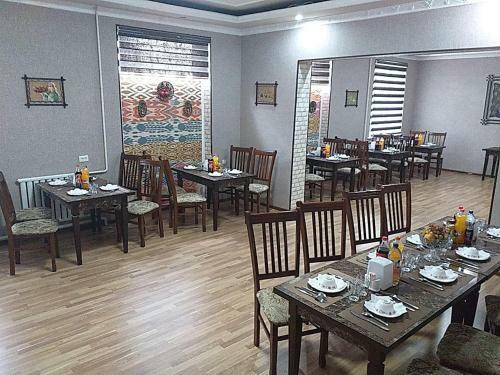 Hotel Adras