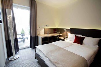 Big Box Hotel