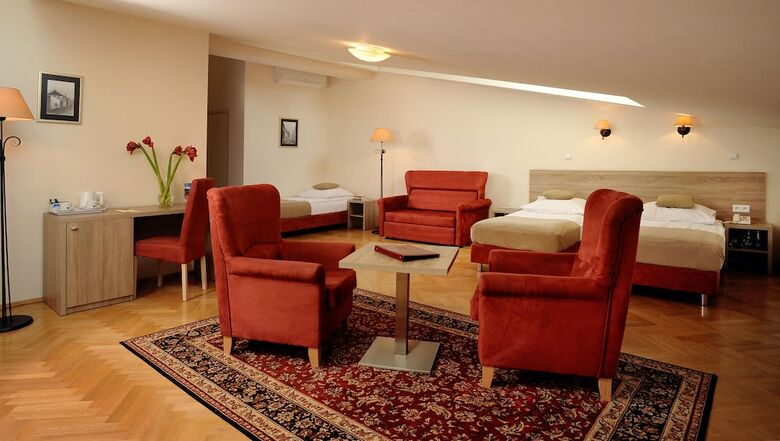 Hotel Santi(cuarto Std Nrf)