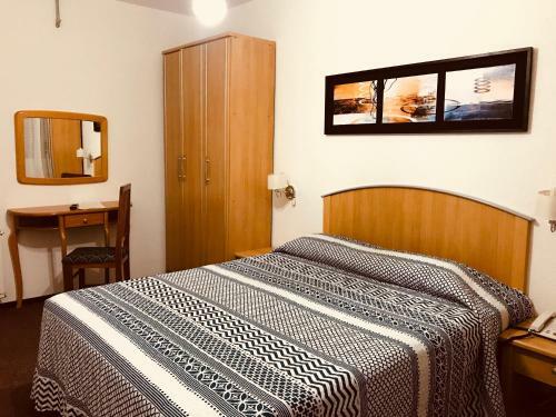 Treinta Y Tres Hotel