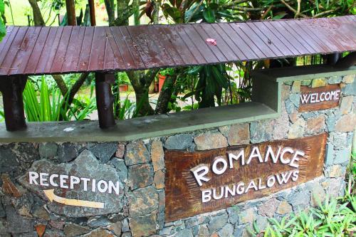 Hostal Romance Bungalows