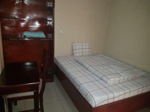 Hostal Amicizia Guest House