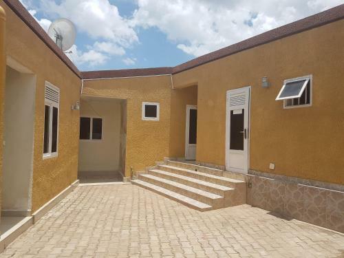 Hostal Amicizia Guest House